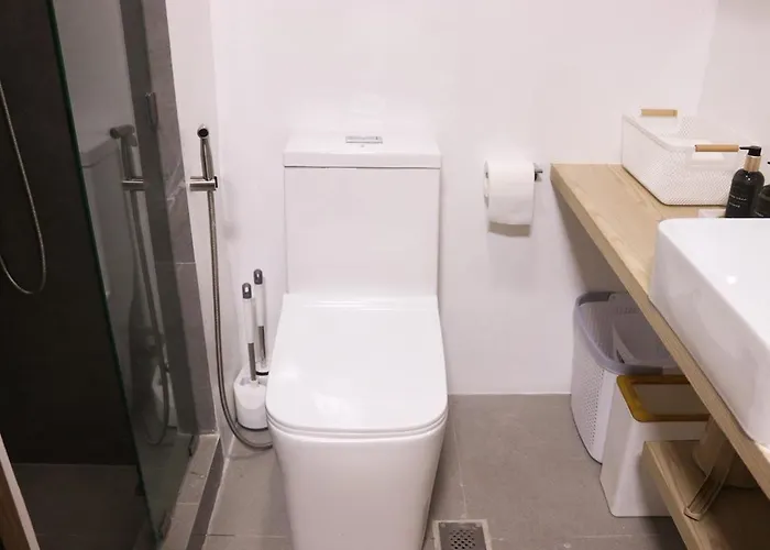 Cozy & Affordable Staycation Melrose Haven Apartment *