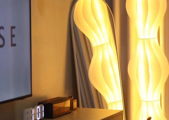 Cozy & Affordable Staycation Melrose Haven Manila
