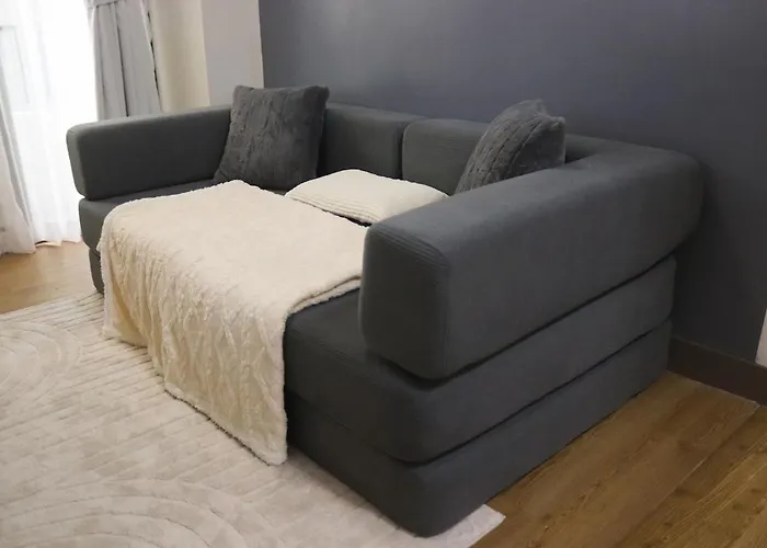 Cozy & Affordable Staycation Melrose Haven